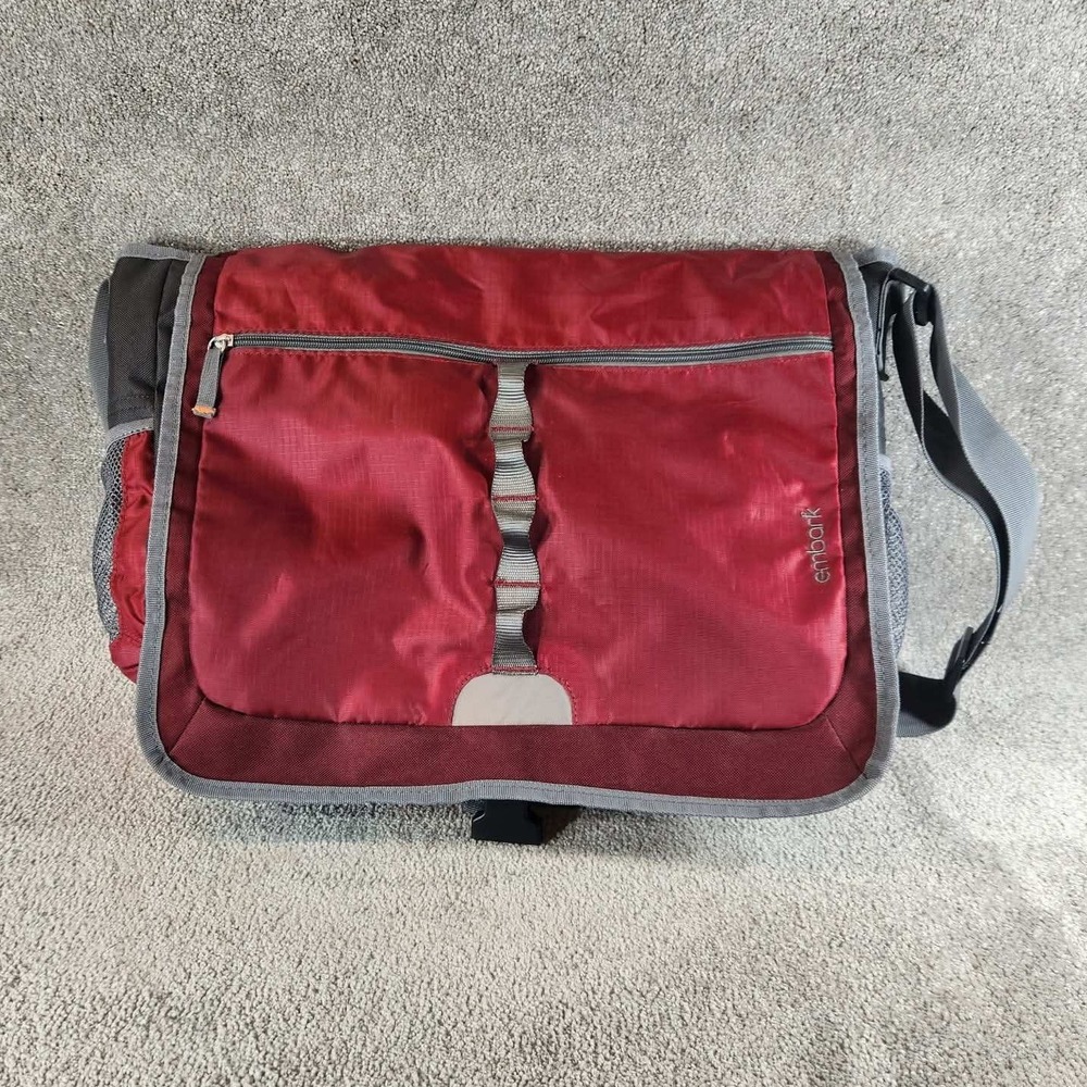 Embark Messenger Bag Burgundy Charcoal Grey‎ Ripstop Laptop Travel Unisex Large